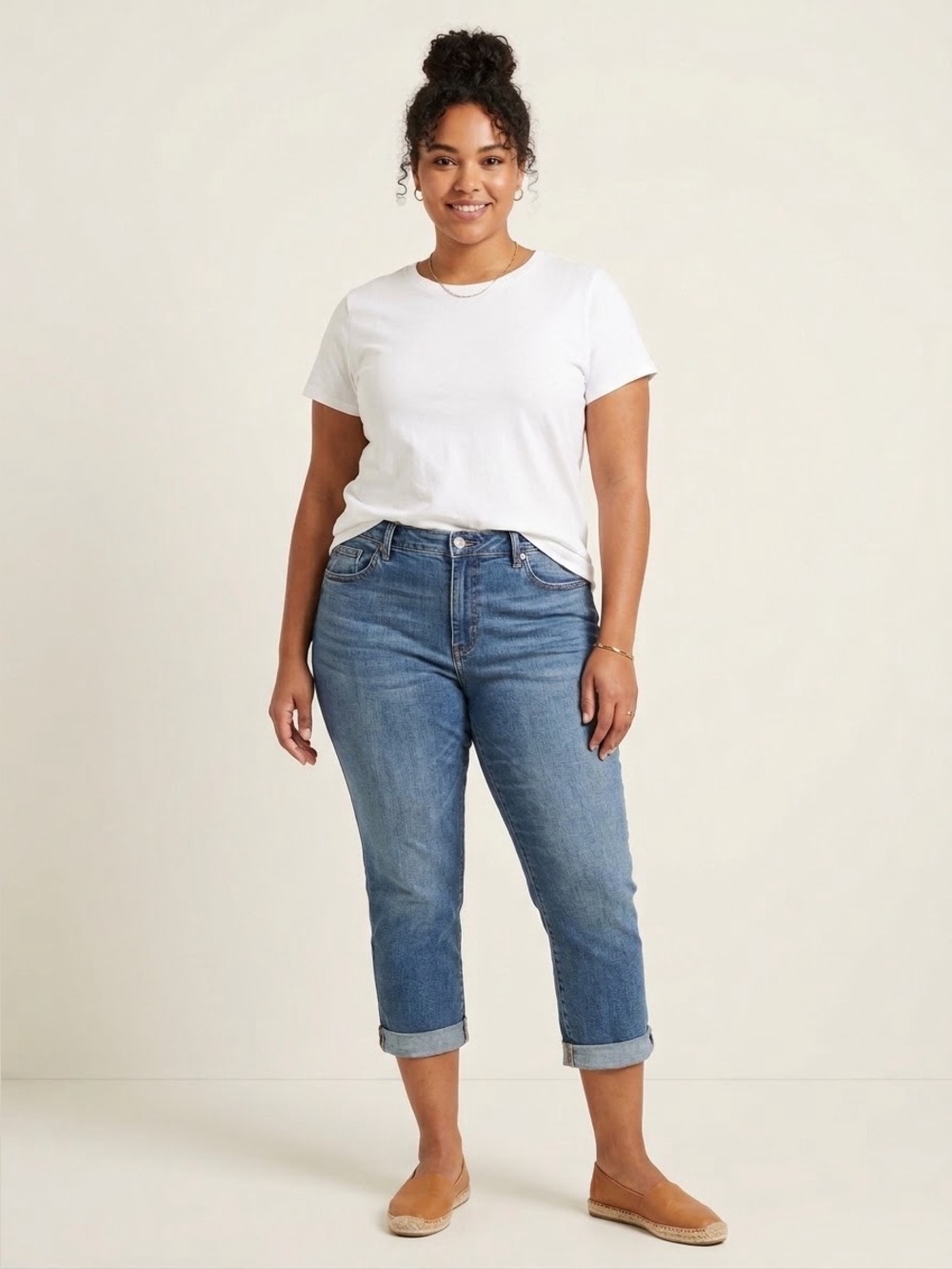 Levi's Classic Slim Capri Jeans in Blue Denim - Size 16/XL